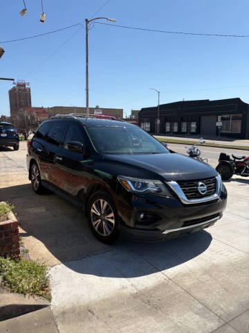 2017 Nissan Pathfinder SL