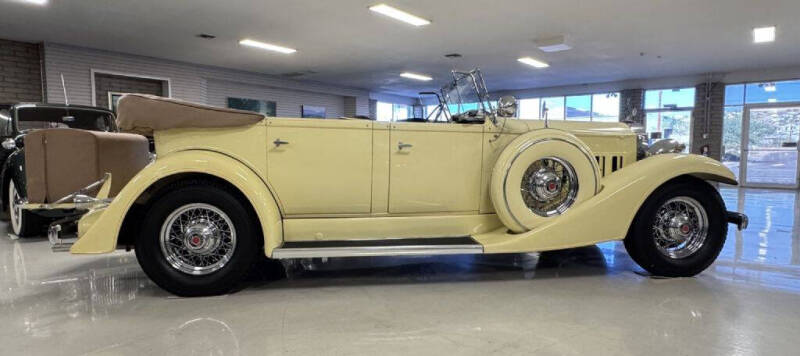 1933 Packard Eight