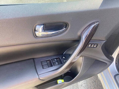 2013 Nissan Maxima 3.5 SV