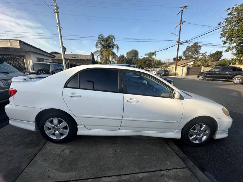 2004 Toyota Corolla CE