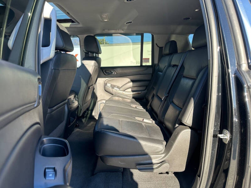 2020 Chevrolet Suburban LT