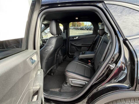 2026 Ford Escape Hybrid ST-Line Select