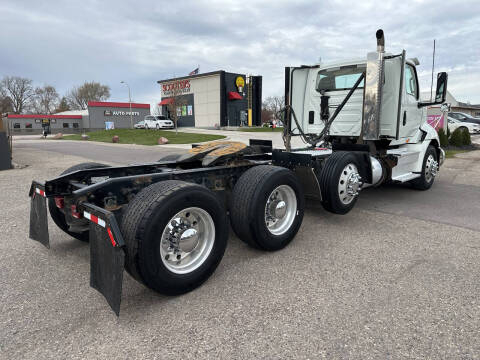 2021 International RH613