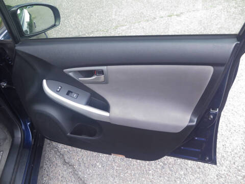 2013 Toyota Prius Three