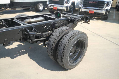 2024 Chevrolet Silverado 6500HD