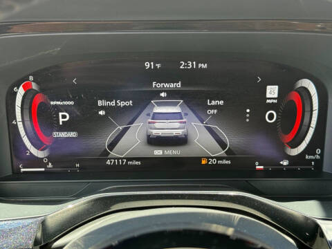 2022 Nissan Pathfinder Platinum