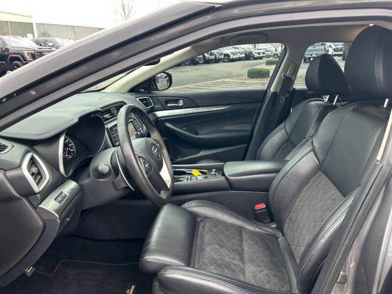 2017 Nissan Maxima 3.5 SR