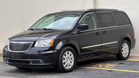 2013 Chrysler Town and Country for sale at Carland Auto Sales INC. in Portsmouth VA