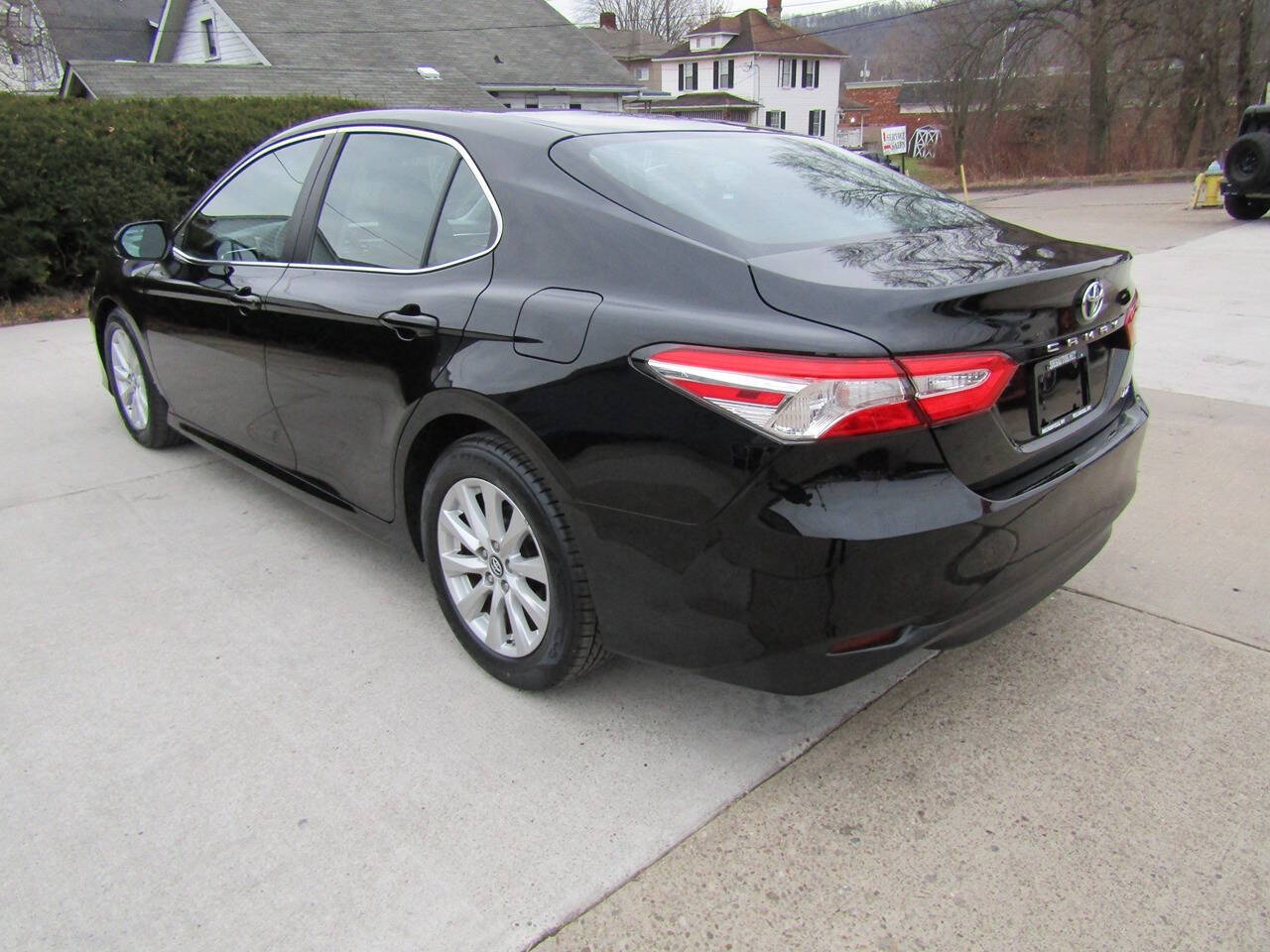 2018 Toyota Camry for sale at Joe s Preowned Autos in Moundsville, WV