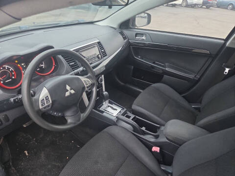 2016 Mitsubishi Lancer ES