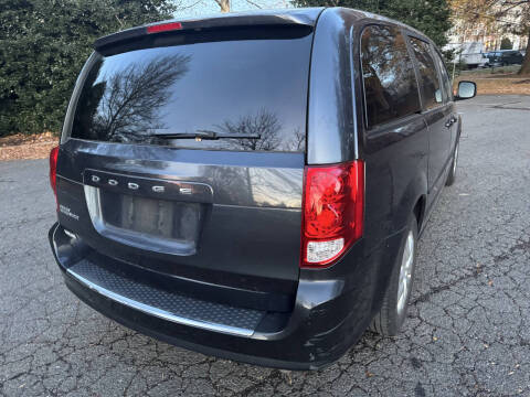 2014 Dodge Grand Caravan SE