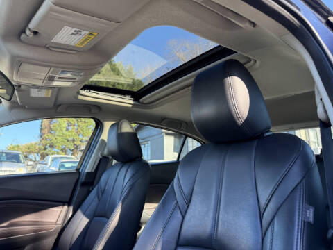 2018 Mazda MAZDA3 Touring