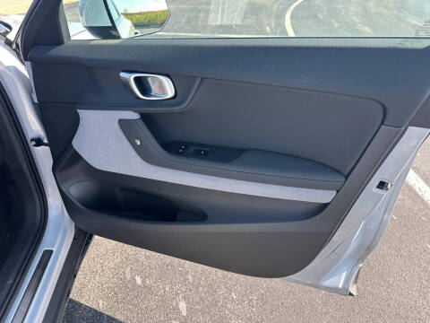 2023 Polestar 2 Long Range Dual Motor