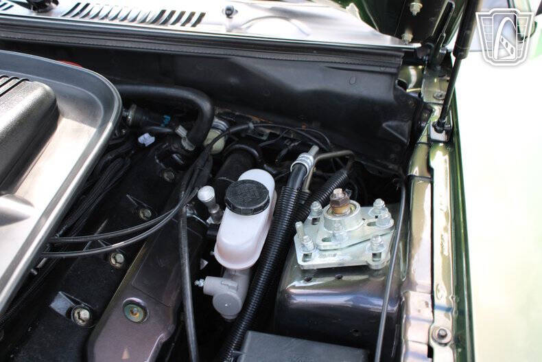 2003 Ford Mustang Mach 1 Premium
