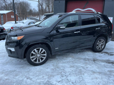 2013 Kia Sorento for sale at Apple Auto Sales Inc in Camillus NY