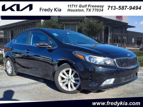 2017 Kia Forte for sale at FREDY USED CAR SALES in Houston TX