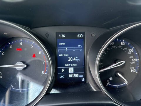 2021 Toyota C-HR XLE