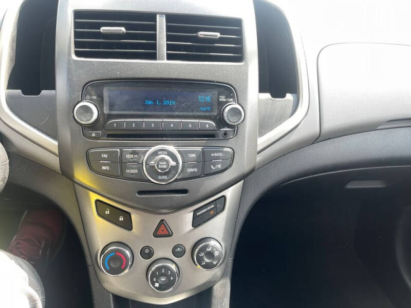 2015 Chevrolet Sonic LT Auto