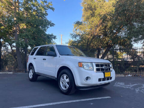 2009 Ford Escape for sale at Car Deal Auto Sales in Sacramento CA