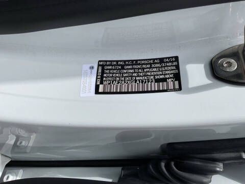 2016 Porsche Cayenne S E-Hybrid