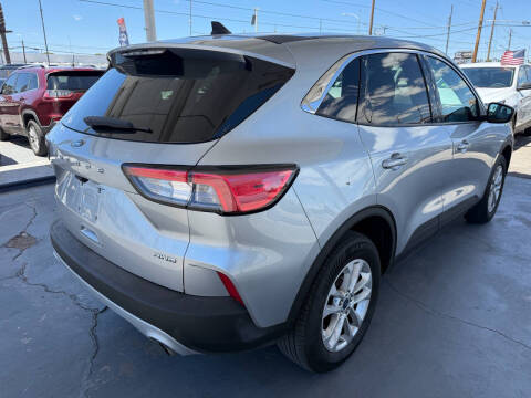 2021 Ford Escape SE