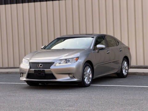 2015 Lexus ES 300h
