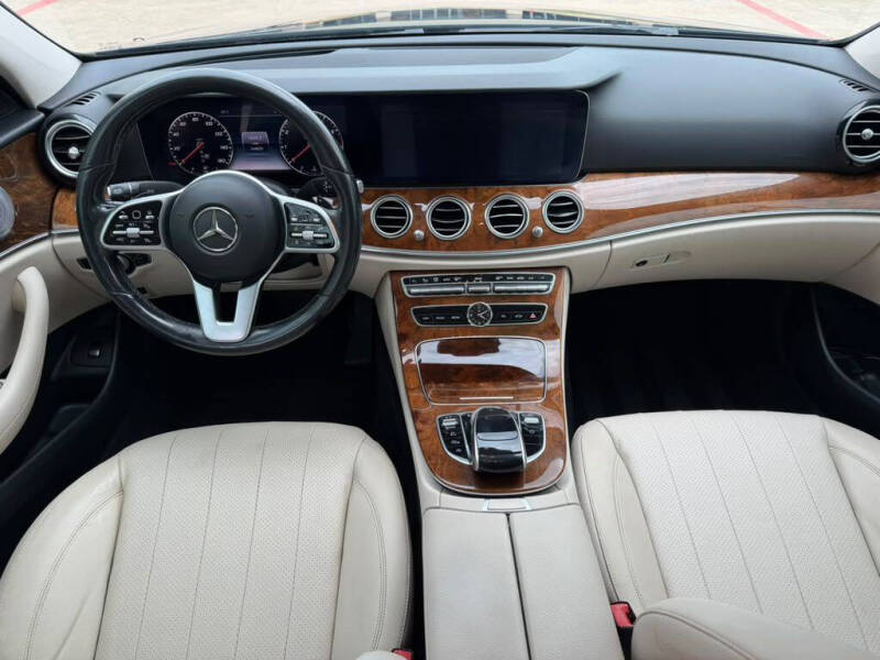 2019 Mercedes-Benz E-Class E 300
