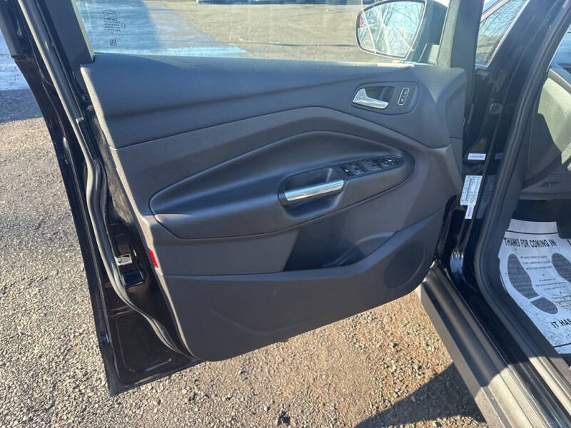 2016 Ford C-MAX Hybrid SE