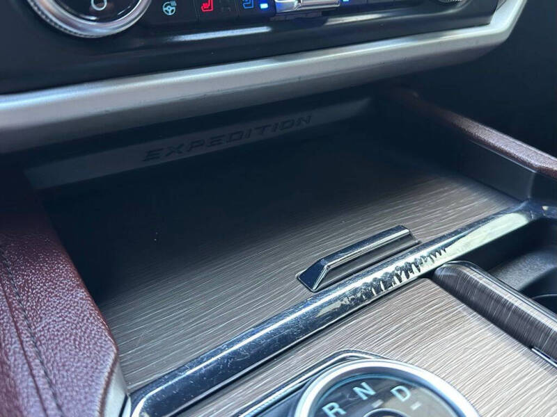 2022 Ford Expedition MAX Limited