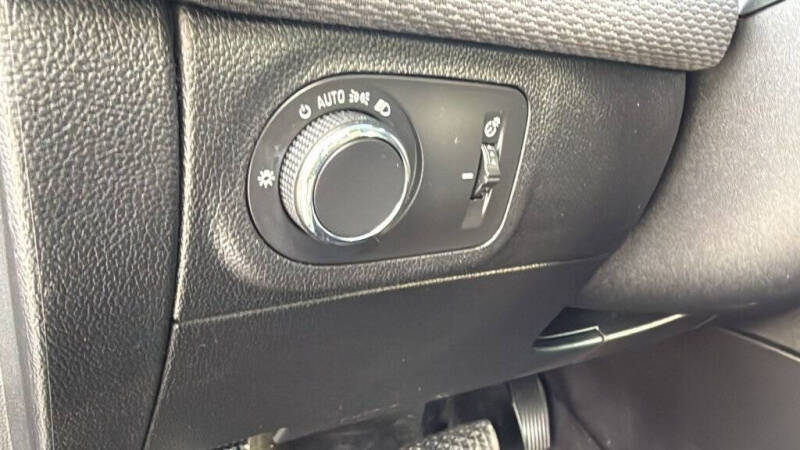 2018 Chevrolet Cruze LS Auto