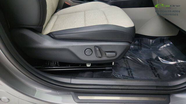 2024 Kia Niro EV Wave
