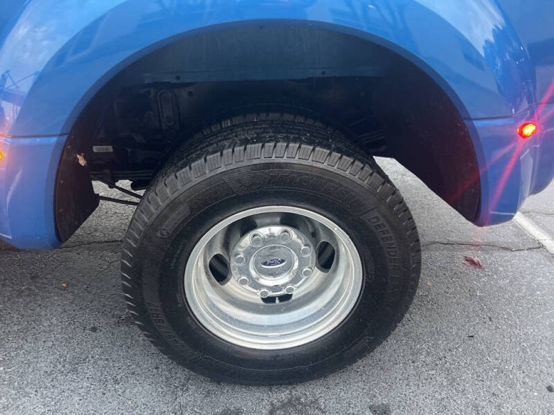 2021 Ford F-350 Super Duty Lariat