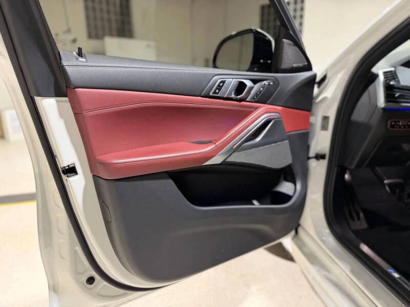 2021 BMW X6 xDrive40i