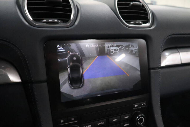 2024 Porsche 718 Boxster S