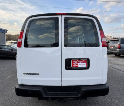 2021 Chevrolet Express 2500