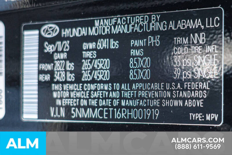 2024 Genesis Electrified GV70