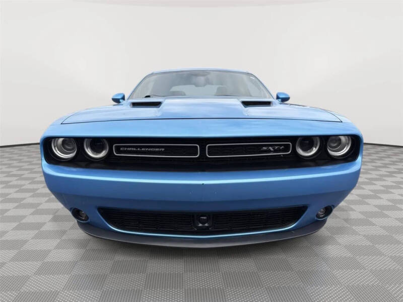 2015 Dodge Challenger SXT Plus
