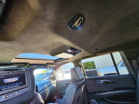 2017 Cadillac Escalade ESV Platinum