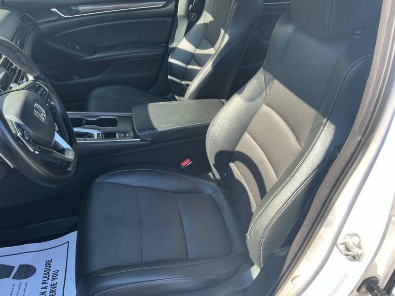 2020 Honda Accord Sport