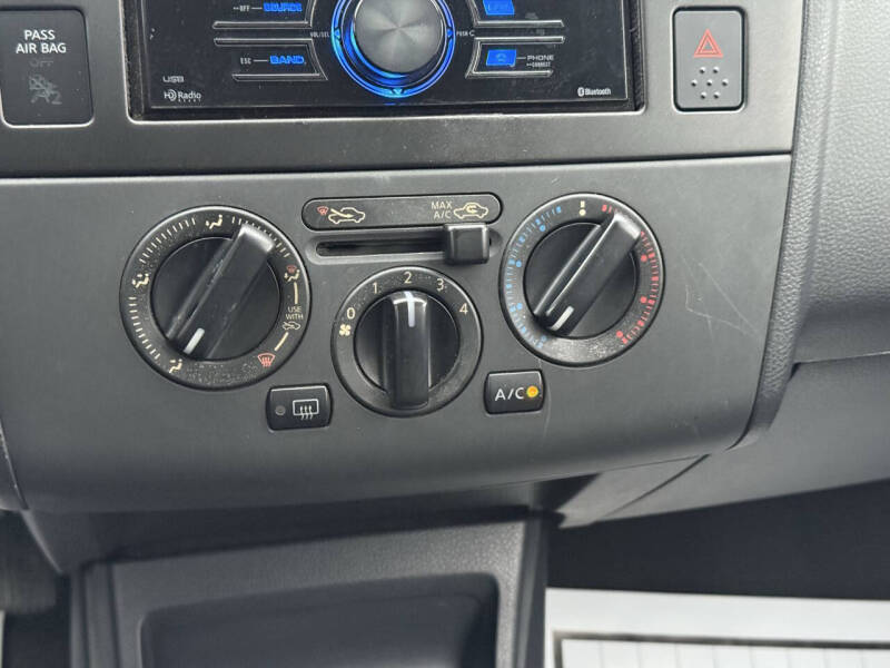 2008 Nissan Versa 1.8 S