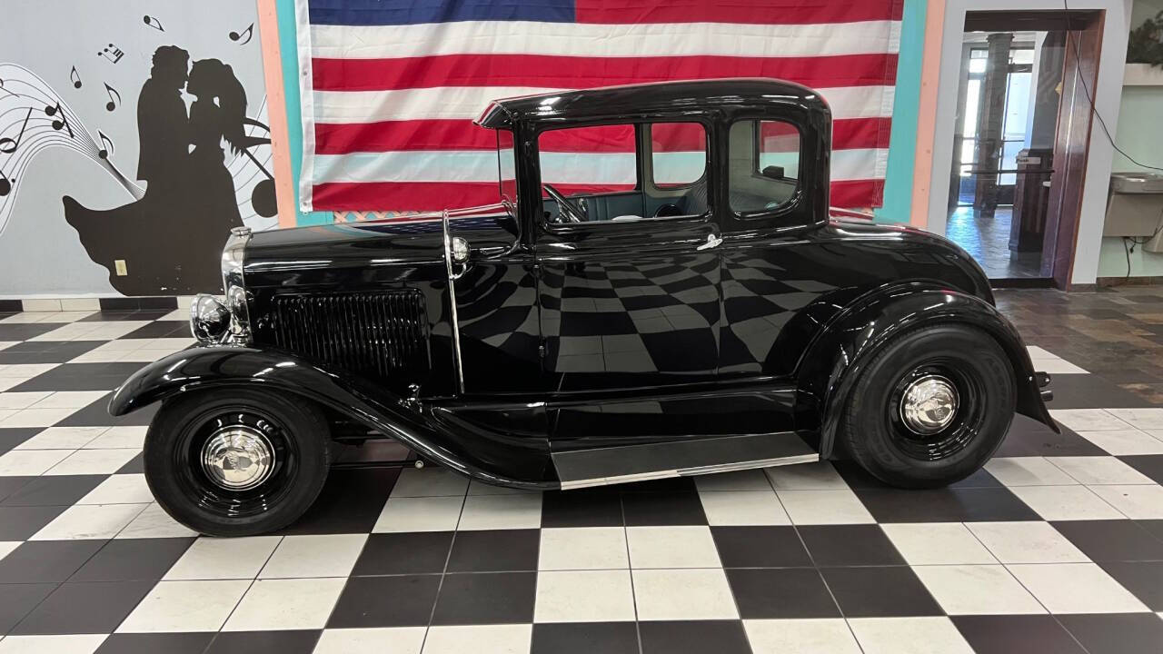 1930 Ford Model A 5