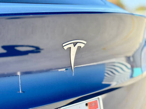 2020 Tesla Model Y Long Range
