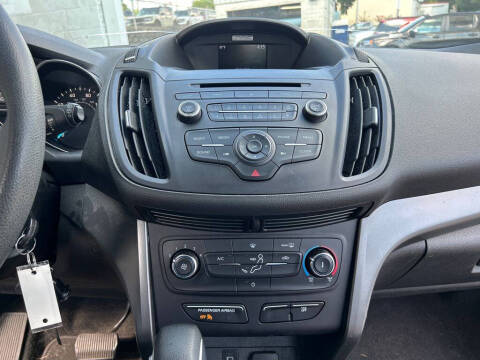 2017 Ford Escape S