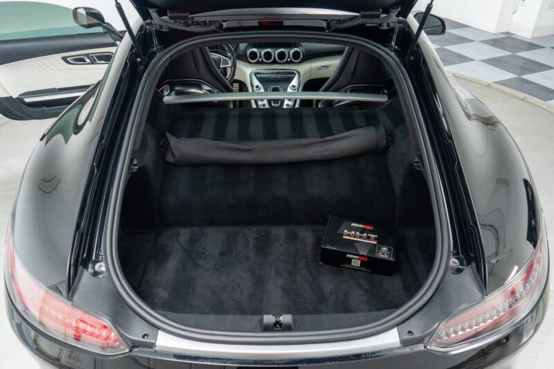 2017 Mercedes-Benz AMG GT