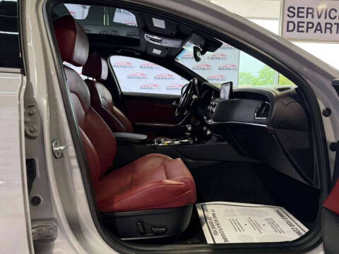 2023 Kia Stinger