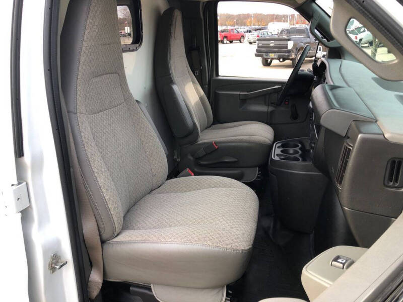 2019 Chevrolet Express 2500