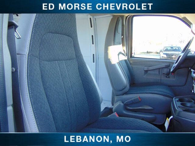 2025 Chevrolet Express 2500