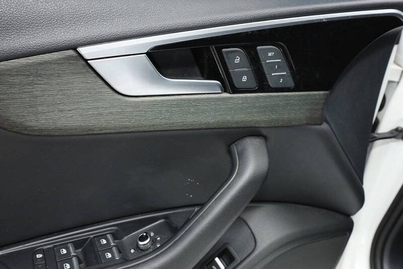 2020 Audi A4 Premium 40 TFSI