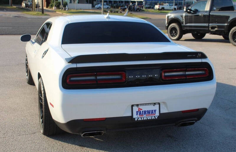 2021 Dodge Challenger