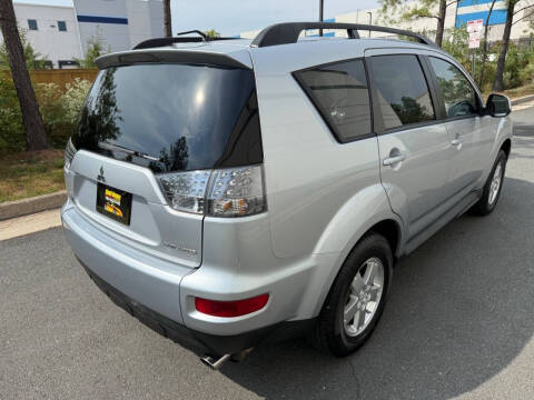 2010 Mitsubishi Outlander ES